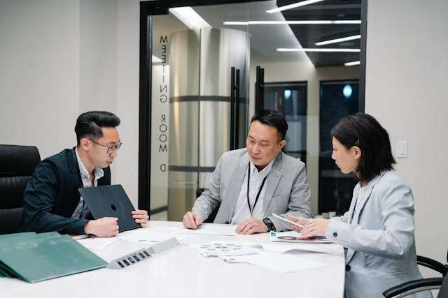 leader in bank