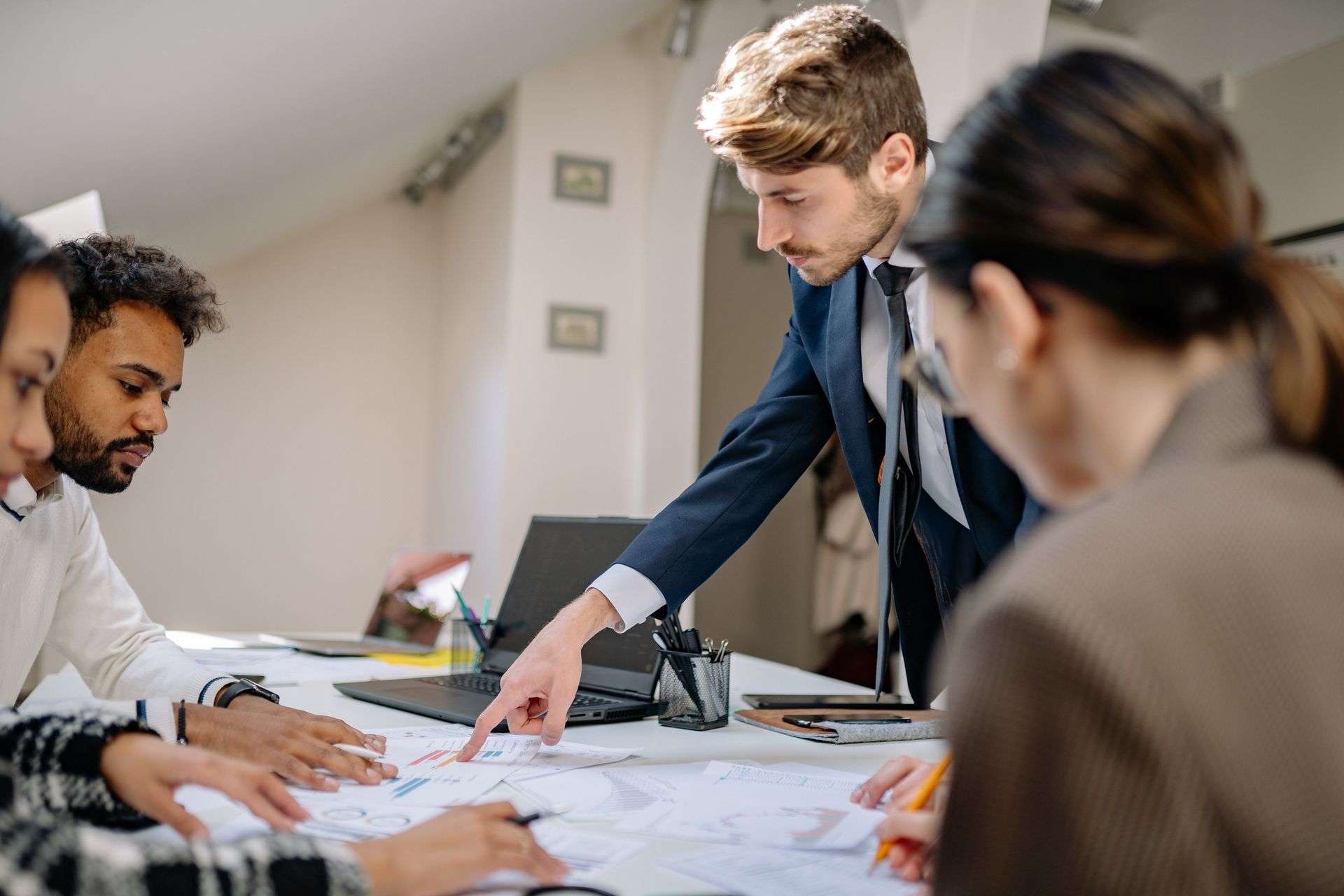 find headhunter in indonesia