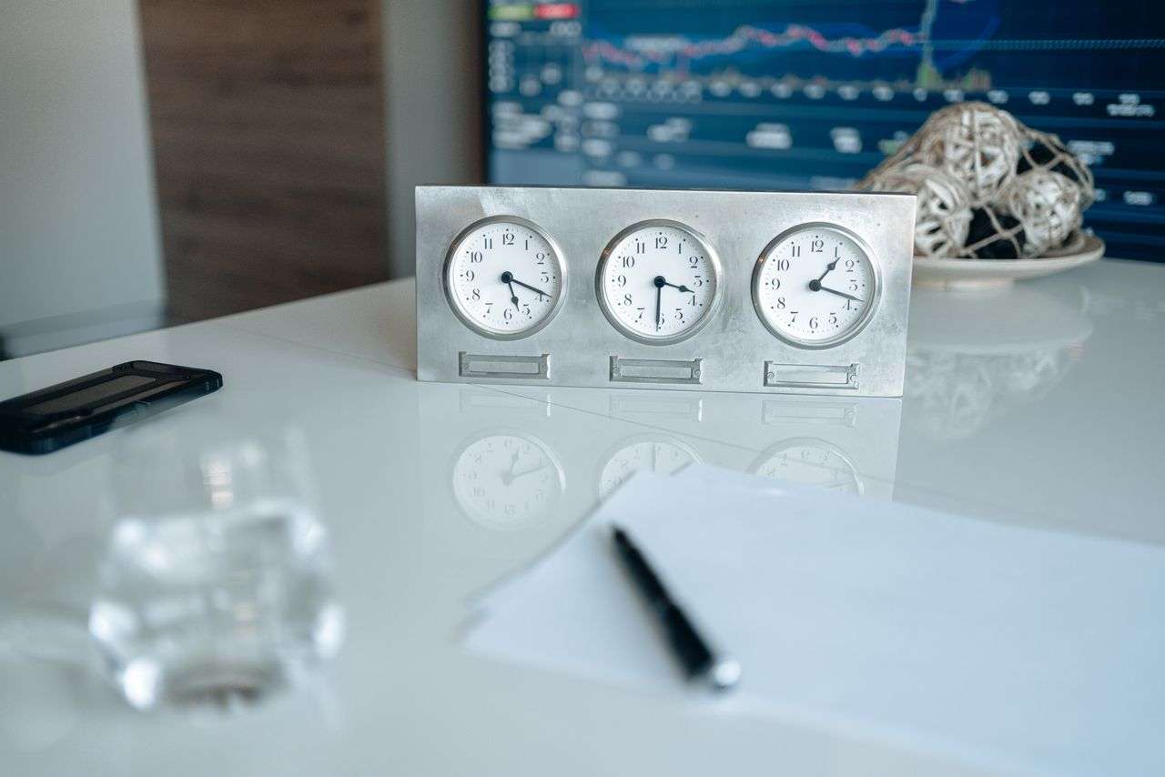how long does executive search in indonesia